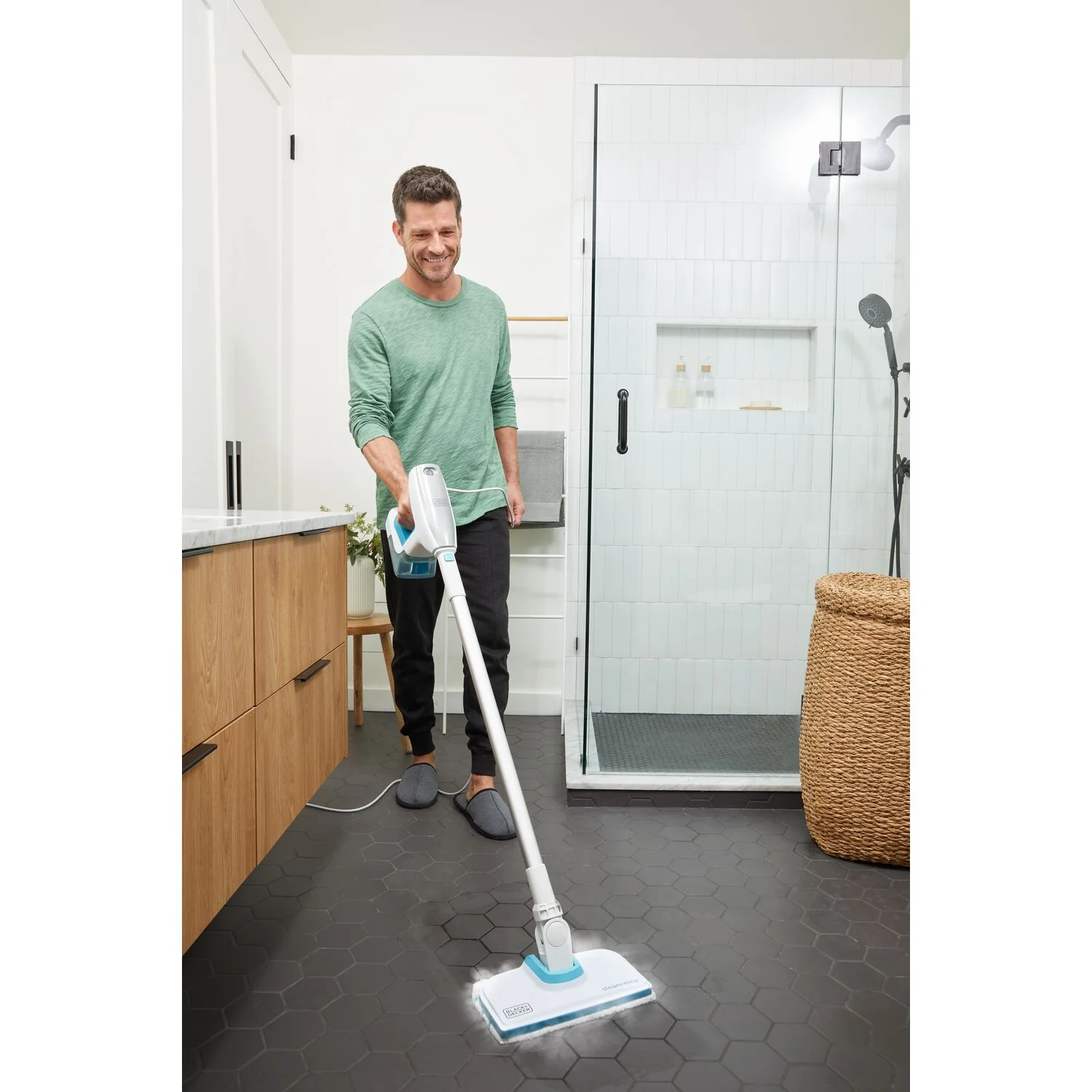 Multipurpose Corded Handheld Steamer With 6 Attachments