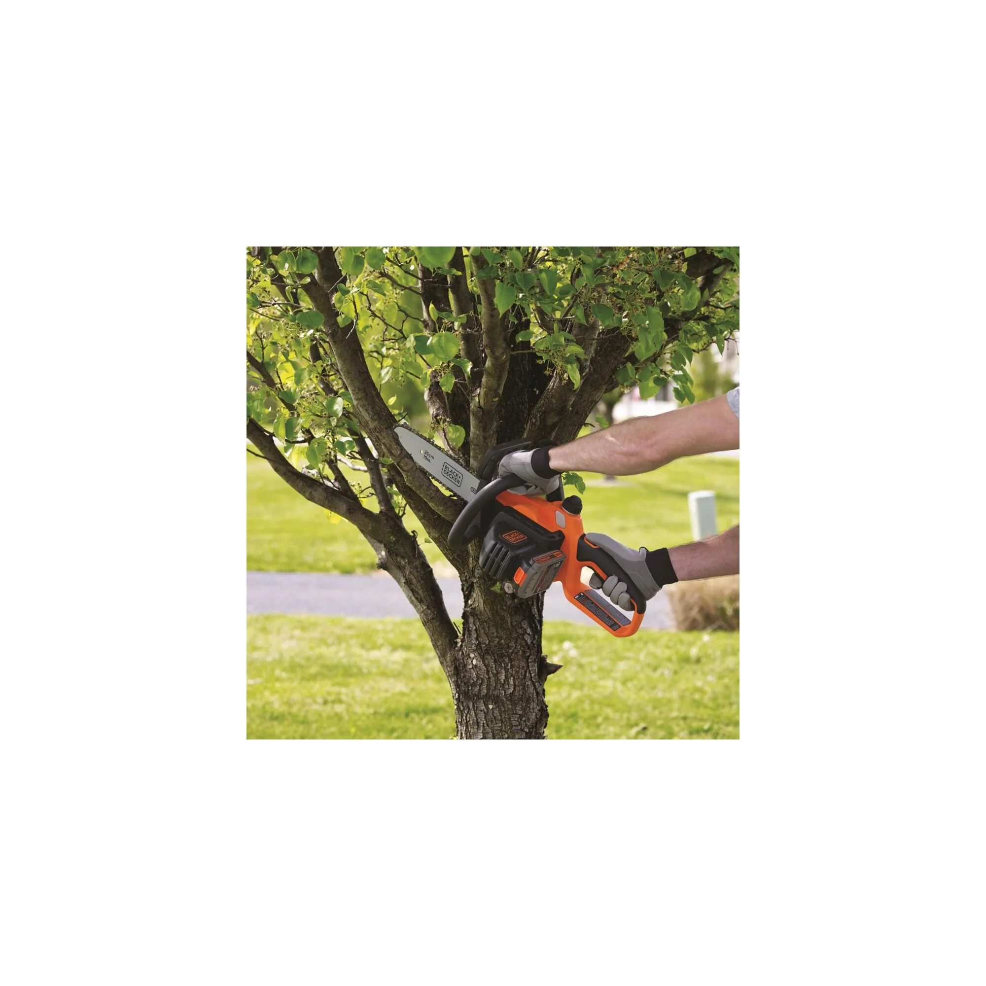 20V MAX*  POWERCONNECT™ Cordless 10 Inch Chainsaw, Battery and Charger Not Included
