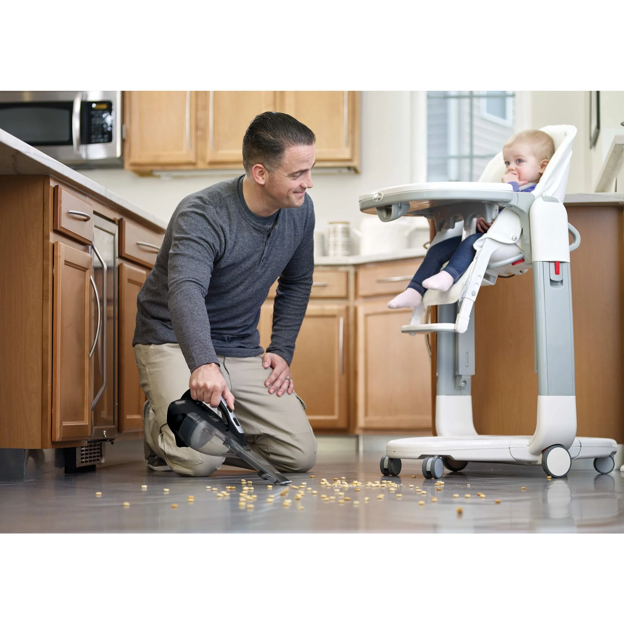 dustbuster® AdvancedClean™ Cordless Hand Vacuum