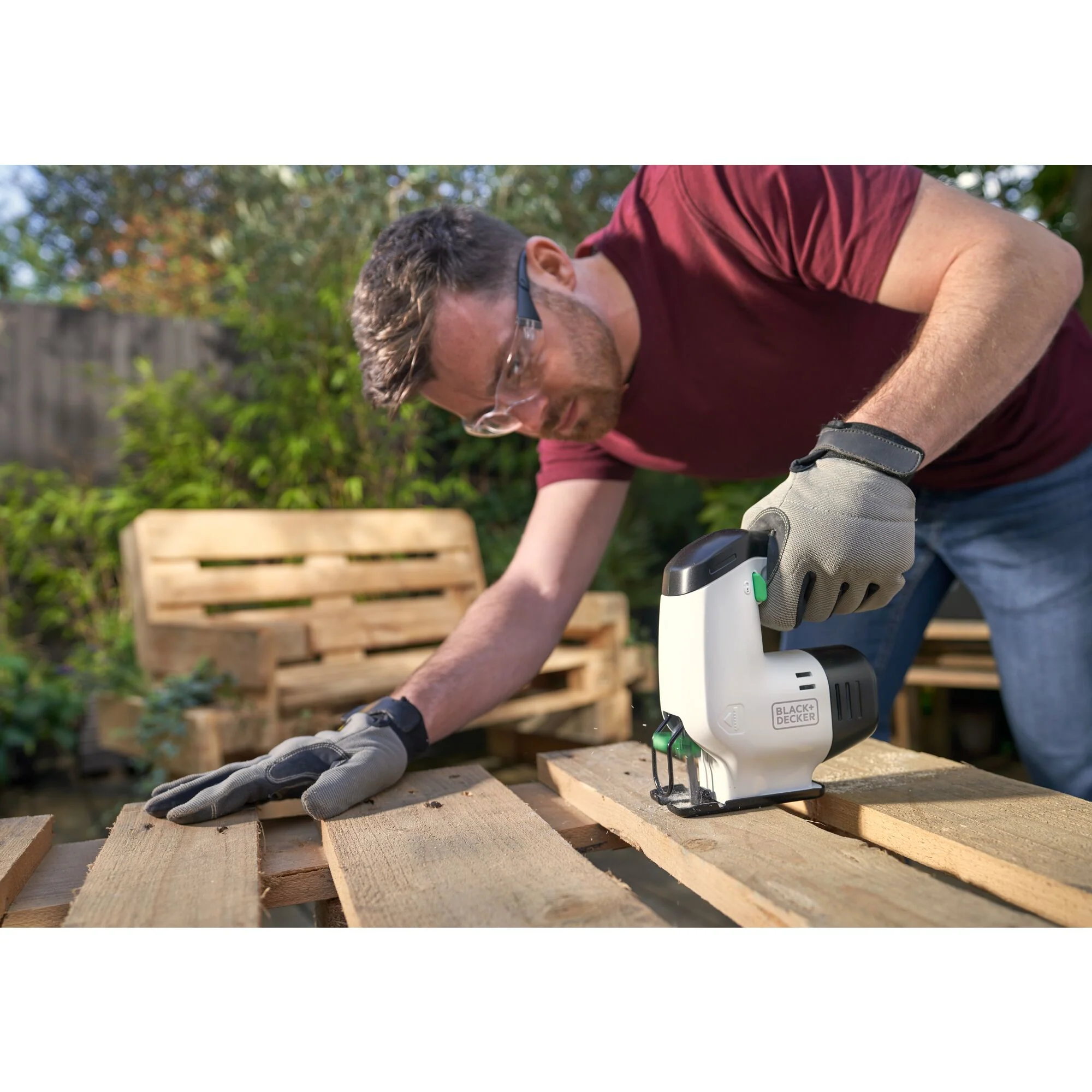 reviva™ 12V MAX* Cordless Jig Saw