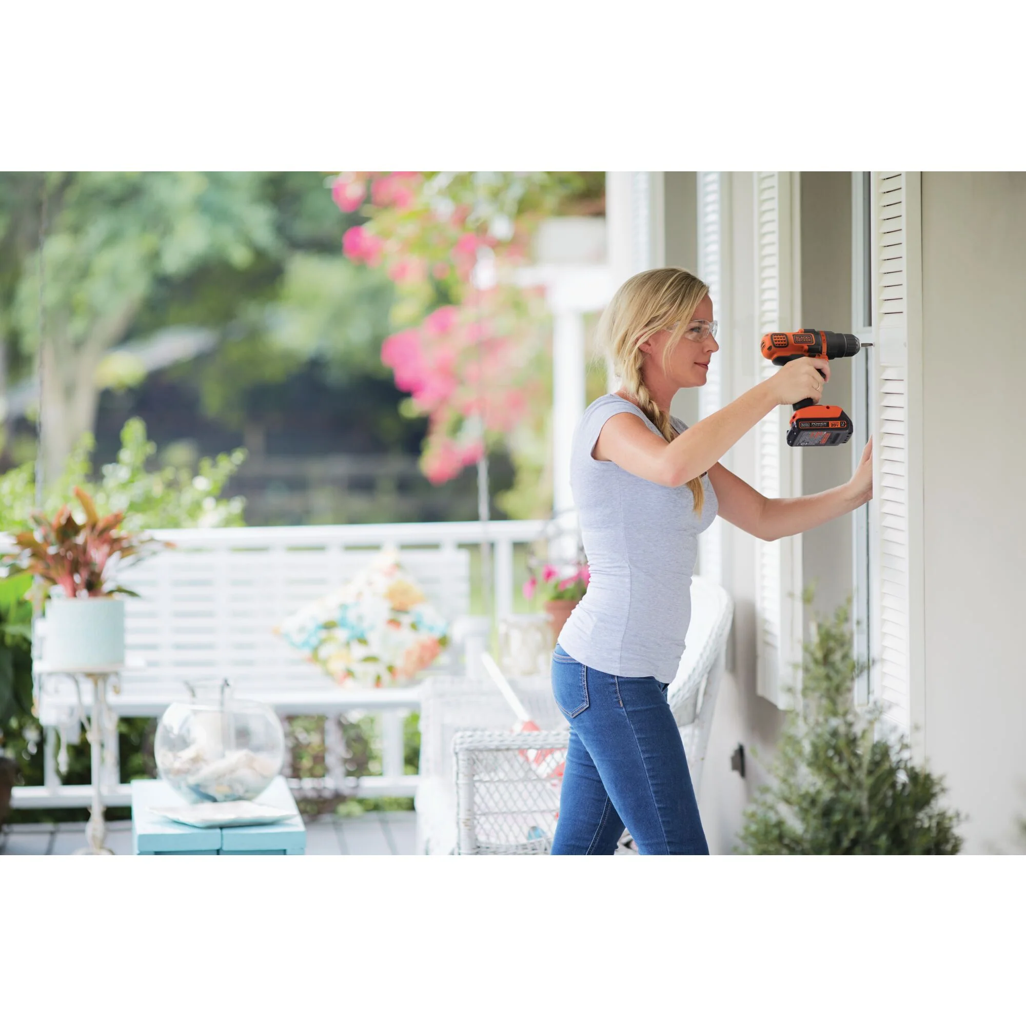 20V MAX* POWERCONNECT™ Cordless Drill/Driver. Battery & Charger Included